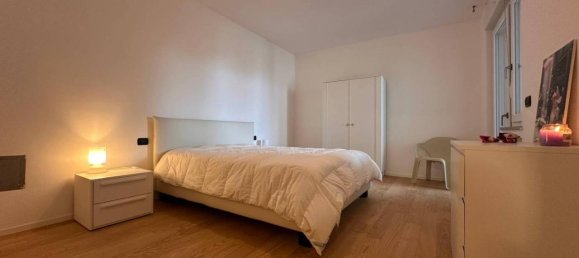 Apartamento de 4 divisões em Udine, Italy N.º 127951 9