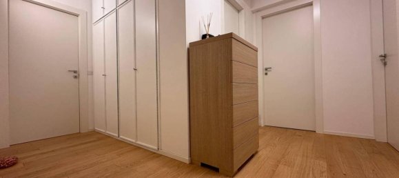 Apartamento de 4 divisões em Udine, Italy N.º 127951 10