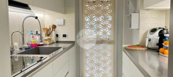 3-salle Appartement à Lissone, Italy No. 27435 19