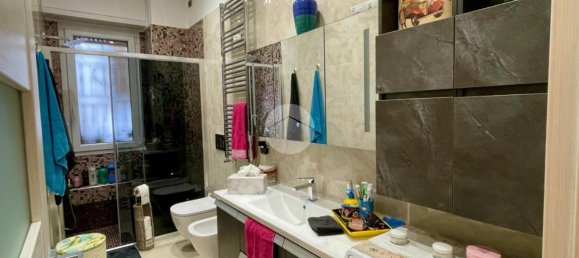 3-salle Appartement à Lissone, Italy No. 27435 28