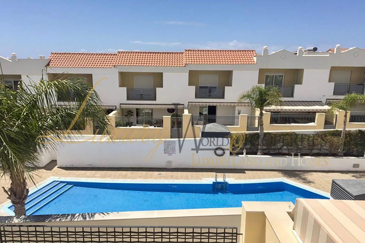 4 Schlafzimmer Stadthaus in Adeje, Spain, Nr. 43840