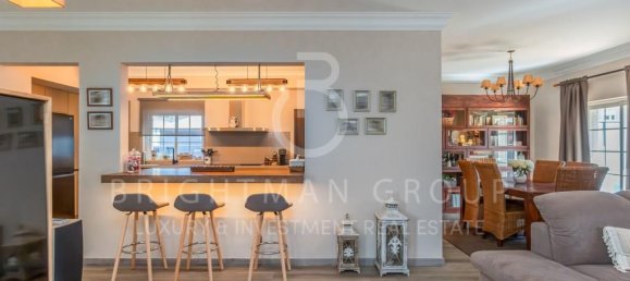 3 bedrooms House in Cascais, Portugal No. 98254 12