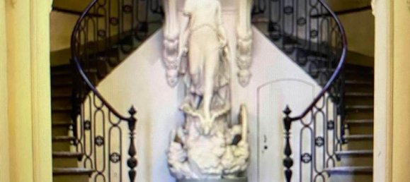 2 rooms Apartment in Florence, Italy No. 207370 2