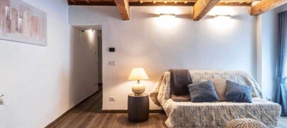 2 rooms Apartment in Florence, Italy No. 207370 6