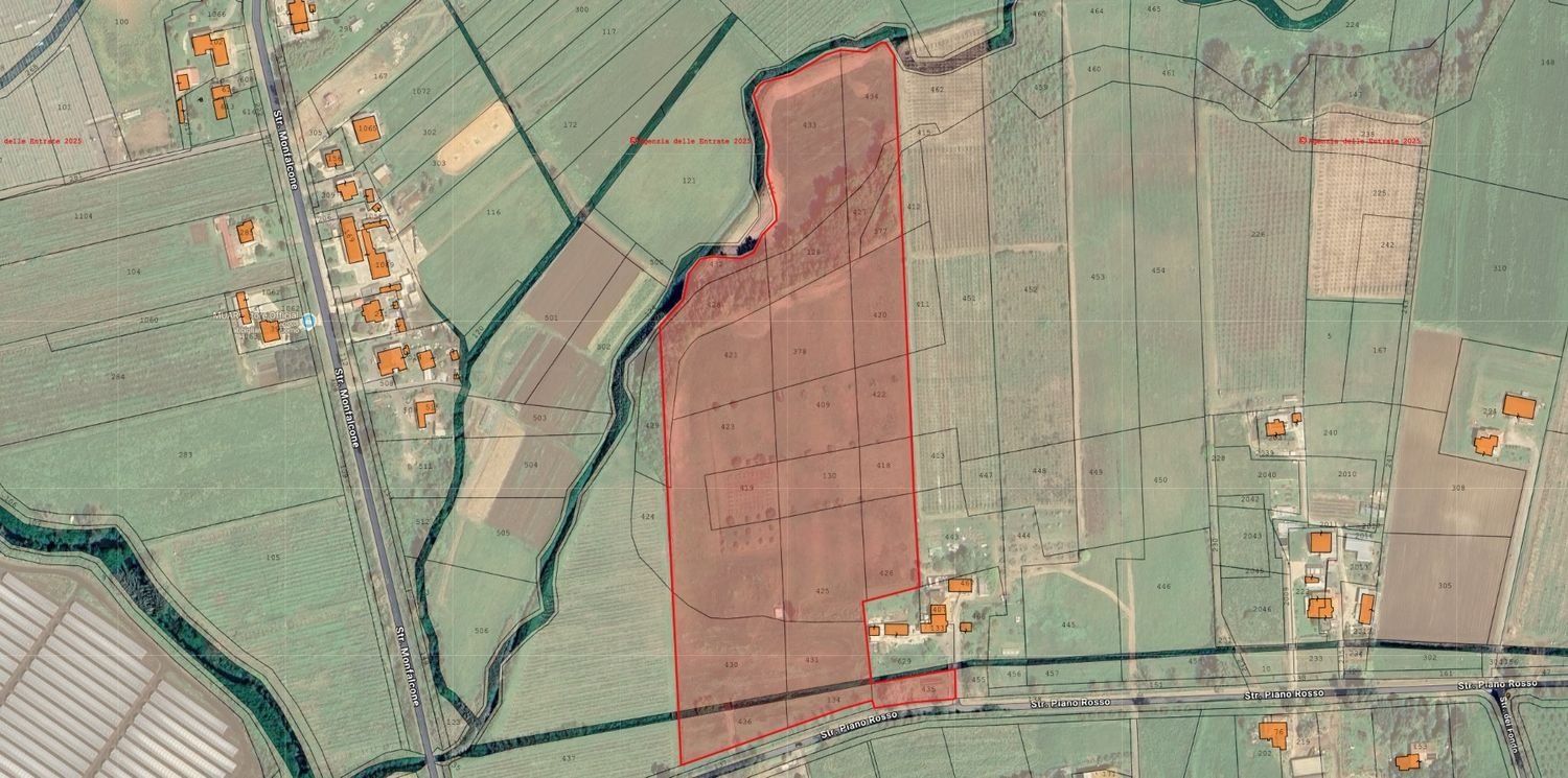 Terreno em Latina, Italy 63217 m² N.º 258450