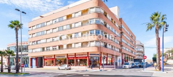 Apartamento de 5 dormitorios en Torrevieja, Spain No. 40807 34