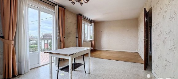 2 bedrooms House in Auxerre, France No. 258350 14