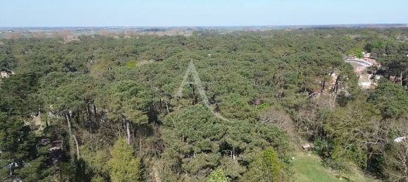 Terreno em Saint-Hilaire-de-Riez, France 2863 m² N.º 112456 4