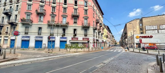 2 Schlafzimmer Wohnung in Milan, Italy, Nr. 362732 5