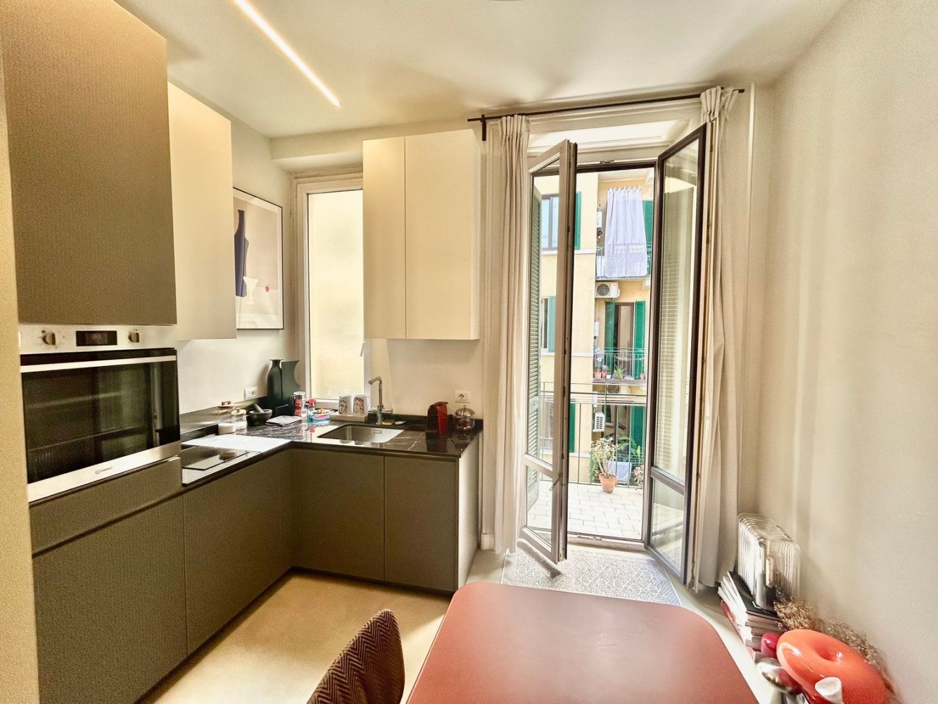 2 Schlafzimmer Wohnung in Milan, Italy, Nr. 362732