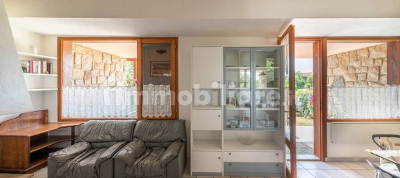 3 bedrooms Villa in Pula, Italy No. 153792 3