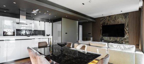 Apartamento de 2 dormitorios en Dubai, UAE No. 21116 3