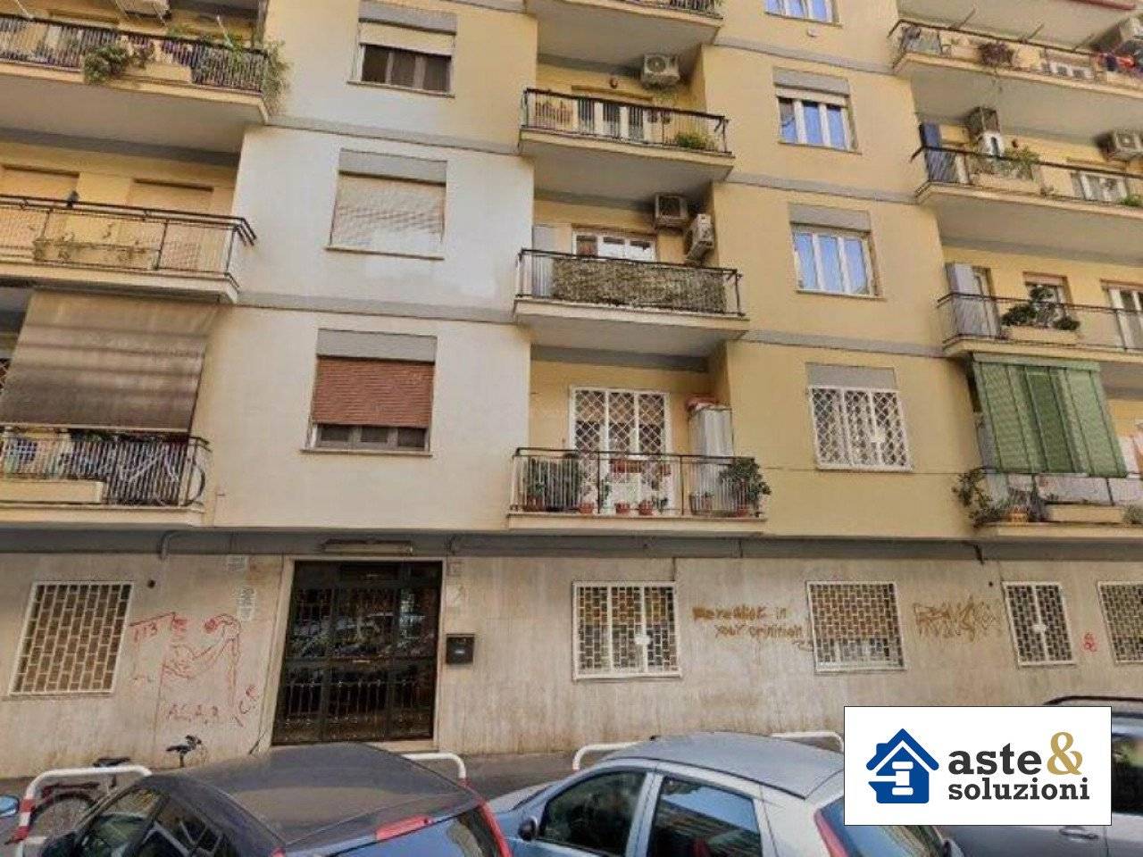 2 Schlafzimmer Wohnung in Rome, Italy, Nr. 394976