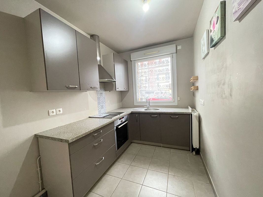 2 Schlafzimmer Wohnung in Sartrouville, France, Nr. 128223