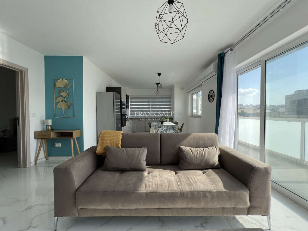 2 غرف نوم شقة في Swieqi, Malta رقم 10391