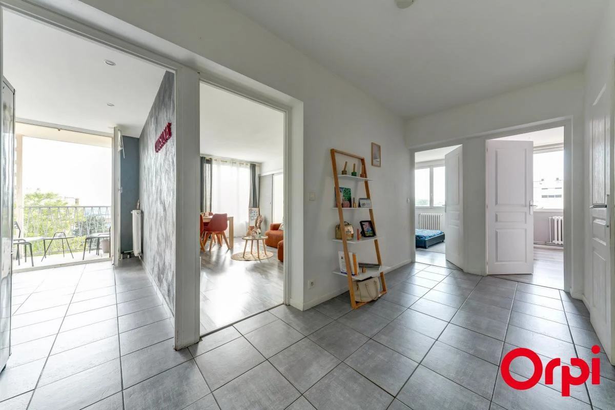 3 Schlafzimmer Wohnung in Rhone, France, Nr. 348267