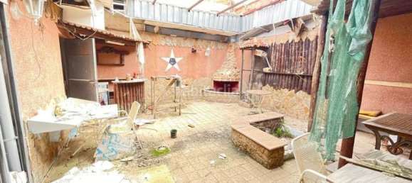 4 bedrooms House in Monforte del Cid, Spain No. 132831 4