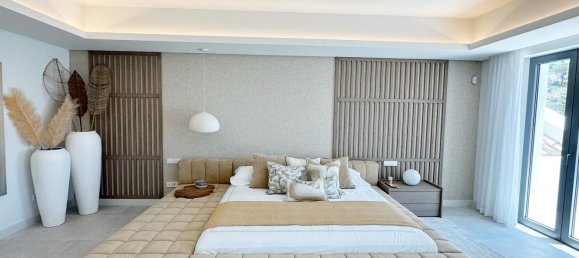 Villa de 5 dormitorios en El Madronal, Spain No. 151593 50