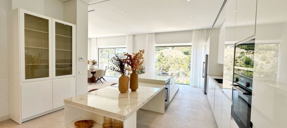 Villa de 5 dormitorios en El Madronal, Spain No. 151593 34