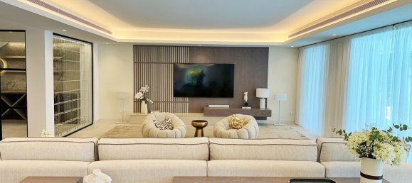 Villa de 5 dormitorios en El Madronal, Spain No. 151593 42