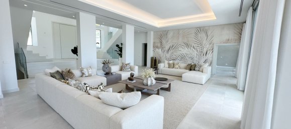 Villa de 5 dormitorios en El Madronal, Spain No. 151593 25