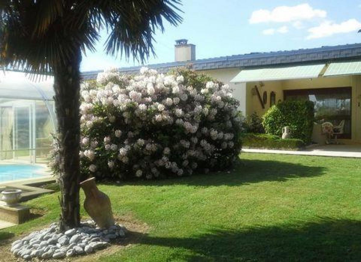 4 bedrooms House in Bernay, France No. 32369