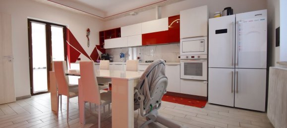 4 غرف نوم منزل في Lurago Marinone, Italy رقم 362299 17