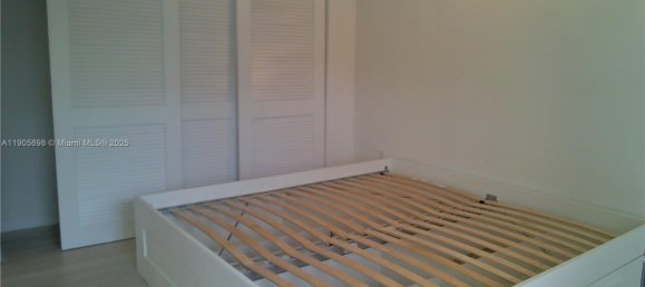 2 Schlafzimmer Doppelhaus in Miami, USA, Nr. 614180 14