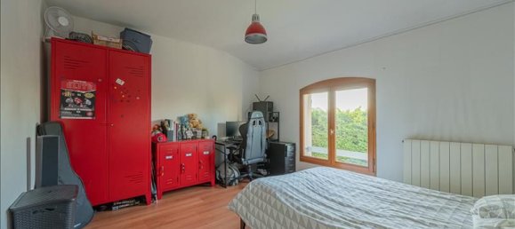 6 bedrooms House in Daux, France No. 340544 7