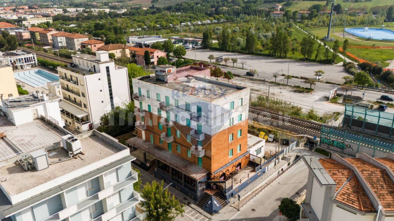 5-Zimmer Gebäude in Senigallia, Italy, Nr. 147381