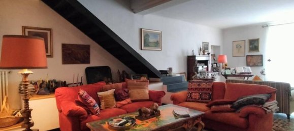 3 Schlafzimmer Wohnung in Carrara, Italy, Nr. 222015 8