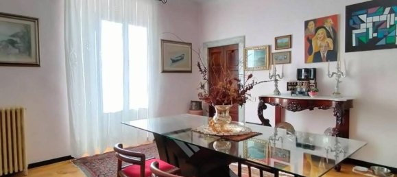 3 Schlafzimmer Wohnung in Carrara, Italy, Nr. 222015 14