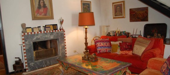 3 Schlafzimmer Wohnung in Carrara, Italy, Nr. 222015 2