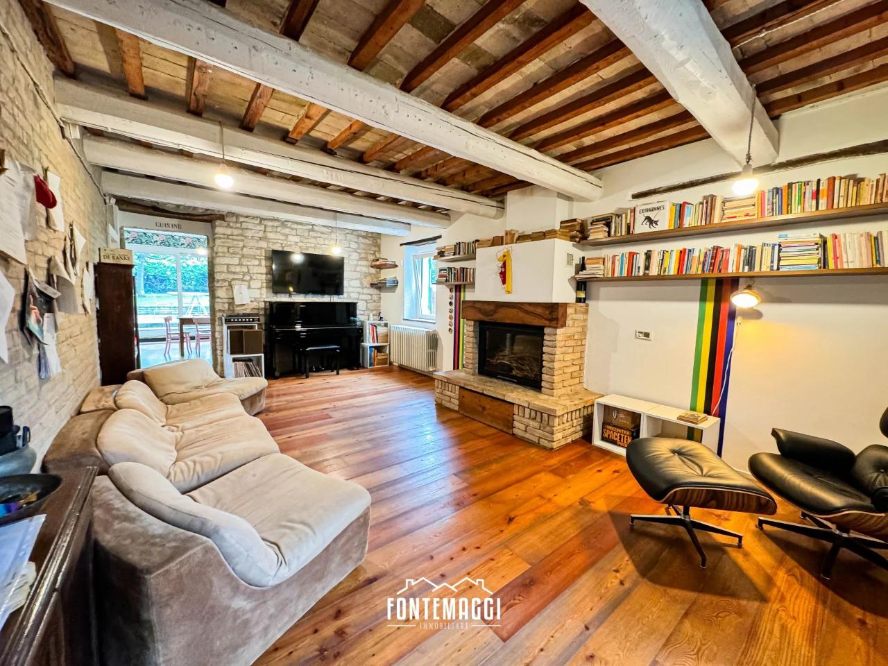 8-Zimmer Haus in Montefelcino, Italy, Nr. 116901