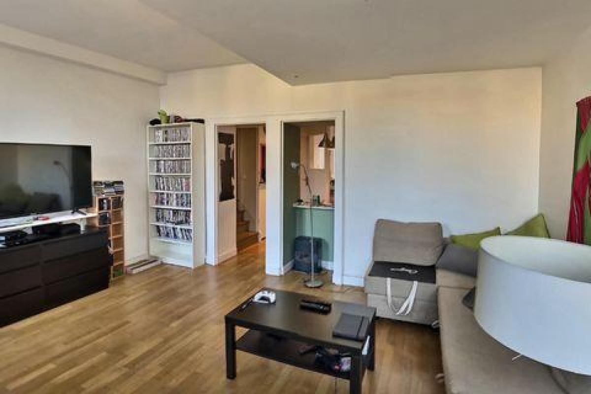 Casa de 2 dormitorios en Avallon, France No. 6061