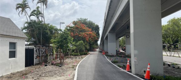 145.02m² terrain à vendre à Miami, Miami-Dade, Florida, USA № 614301 5