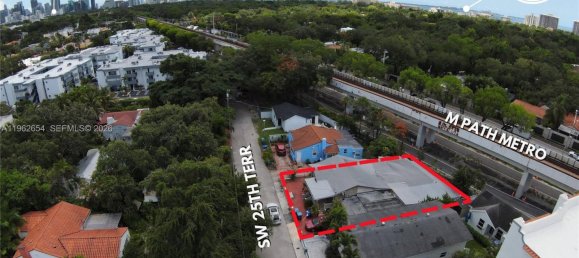 145.02m² terrain à vendre à Miami, Miami-Dade, Florida, USA № 614301 2