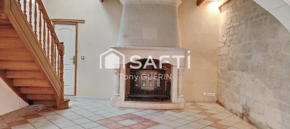 Villa de 4 dormitorios en La Chapelle-sur-Loire, France No. 73013 8