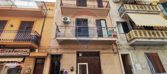 3 bedrooms Apartment in Bagheria, Italy No. 358323 2