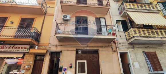 3 bedrooms Apartment in Bagheria, Italy No. 358323 3