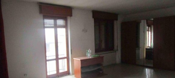 Квартира с 3 комнатами в Дорно, Италия № 94148 5