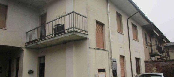 Квартира с 3 комнатами в Дорно, Италия № 94148 2