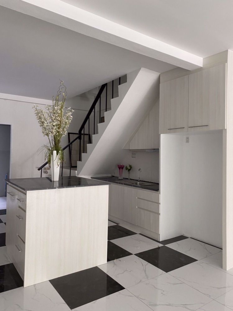 3 Schlafzimmer Haus in Watthana, Thailand, Nr. 4567