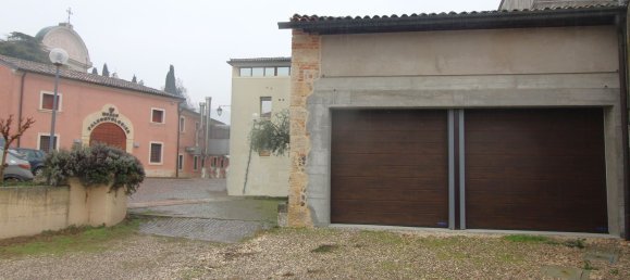 Квартира с 5 комнатами в Верона, Италия № 113114 11