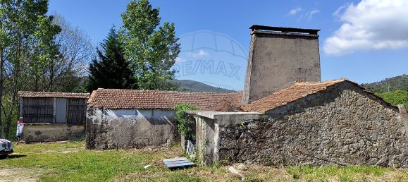 4 bedrooms House in Macieira de Cambra, Portugal No. 17143 3