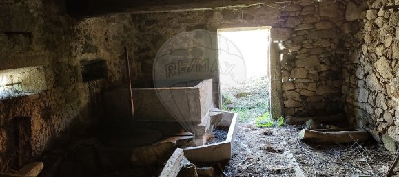 4 bedrooms House in Macieira de Cambra, Portugal No. 17143 7