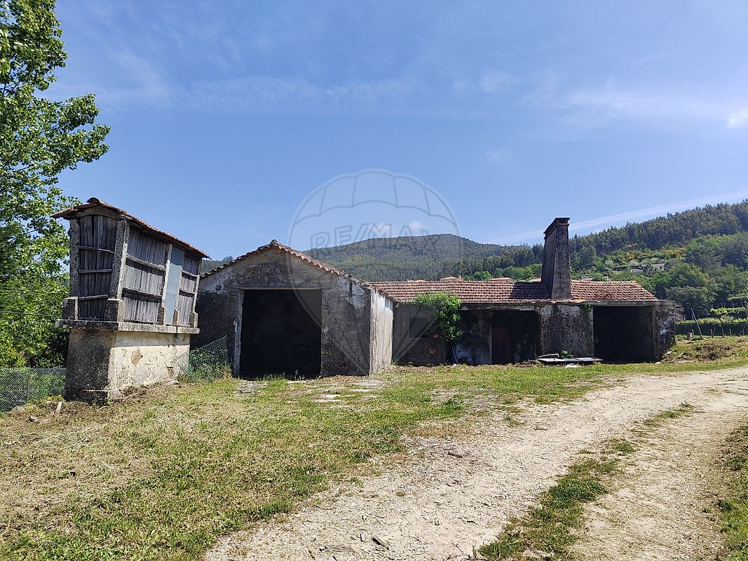 4 bedrooms House in Macieira de Cambra, Portugal No. 17143