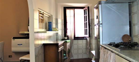 Apartamento de 4 habitaciónes en Castelnuovo di Garfagnana, Italy No. 121807 8