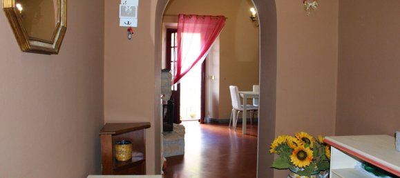 Apartamento de 4 habitaciónes en Castelnuovo di Garfagnana, Italy No. 121807 13