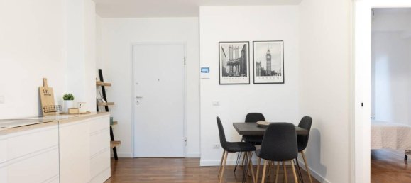 Квартира с 2 комнатами в Рим, Италия № 39813 6